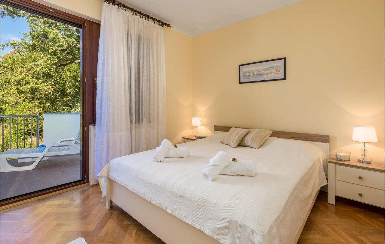 4 Bedroom Nice Apartment In Opatija Extérieur photo