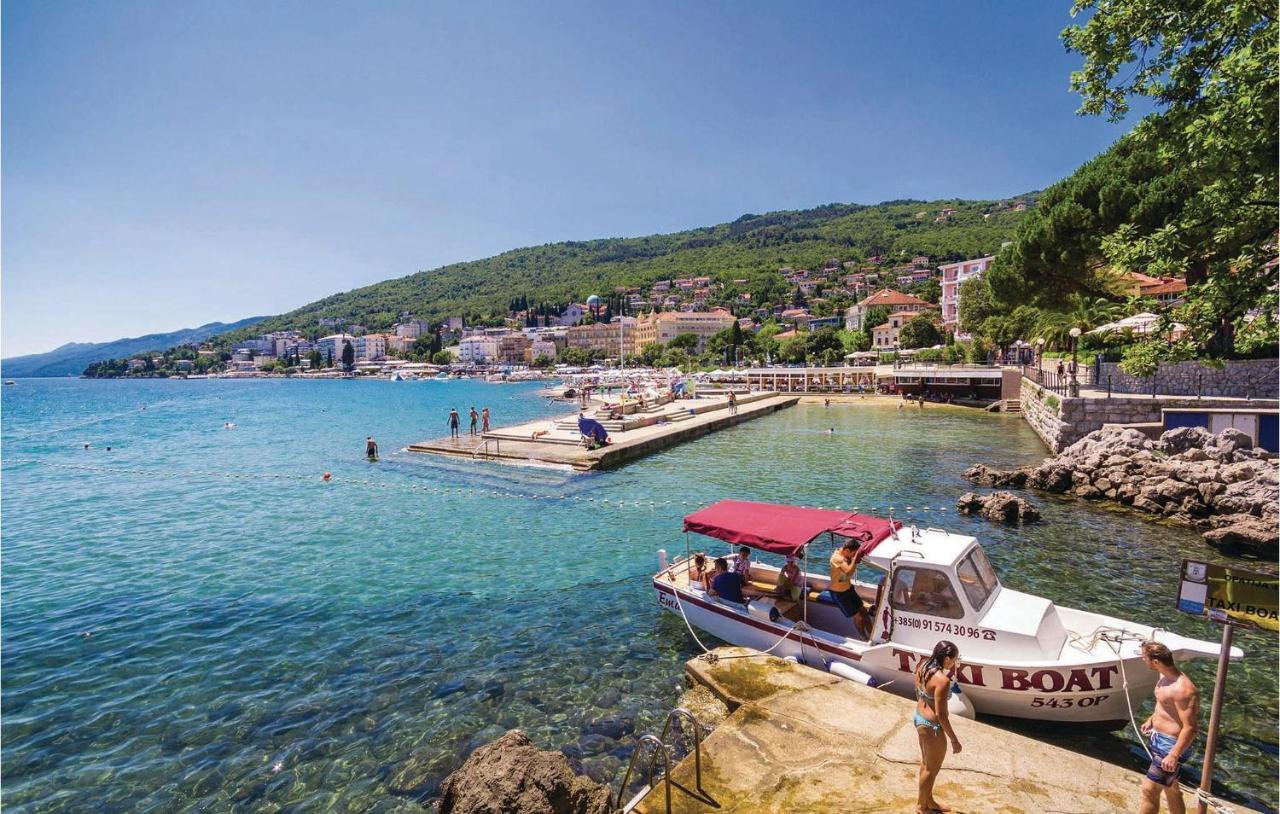 4 Bedroom Nice Apartment In Opatija Extérieur photo
